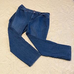 Gloria Vanderbilt Women’s Blue Jeans